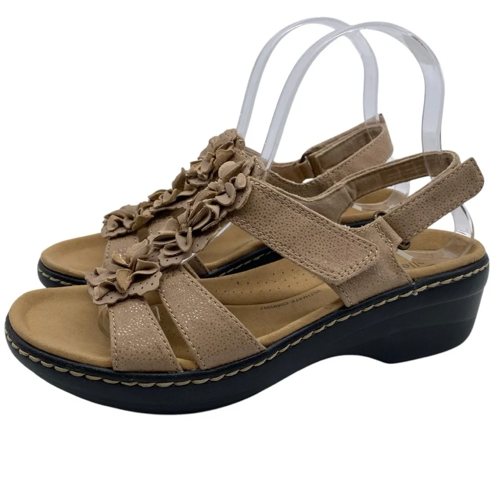 Clarks Womens Shoes Merliah Sheryl Sandals Sz 7.5 Tan Leather Comfortable Casual